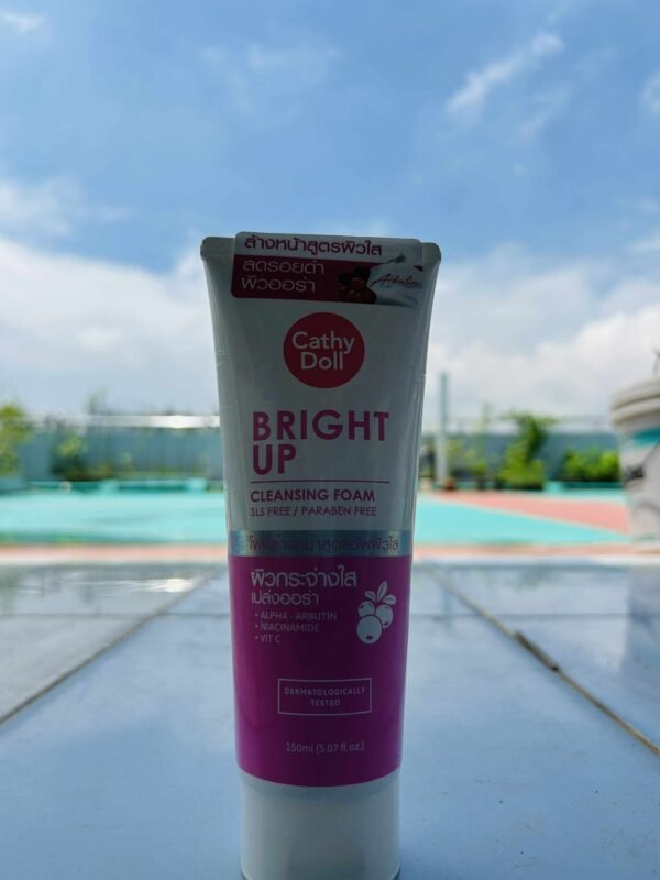 Cathy Doll Bright-Up Cleansing Foam - Image 2